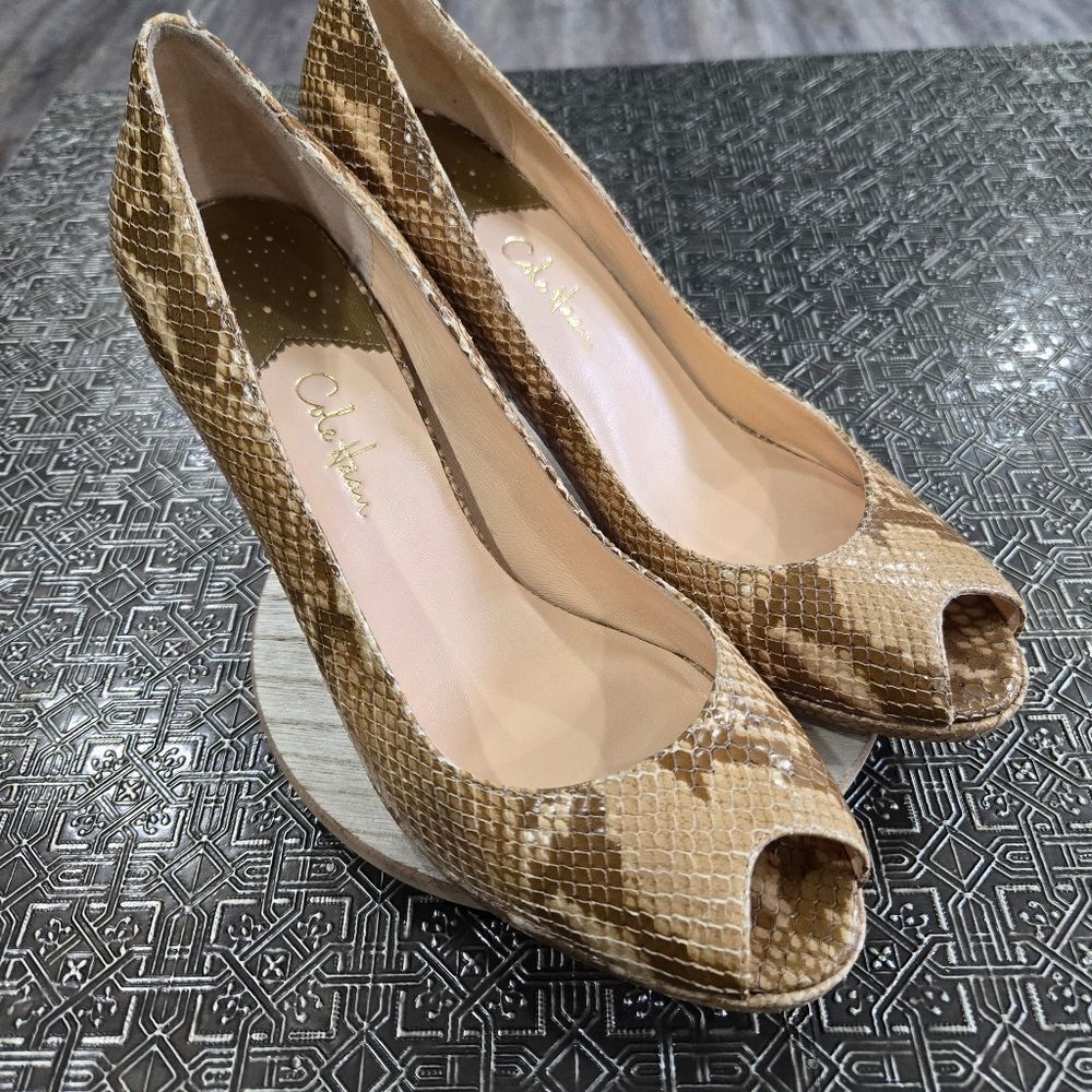 🐢 Cole Haan Carma Air Croc Embossed Pumps Size 9.5 3.25" heel